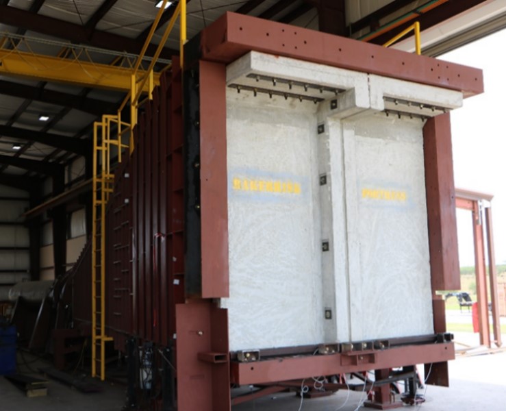 The blast door module of a FORTRESS protective building in a test frame before testing its resistance to blasts.