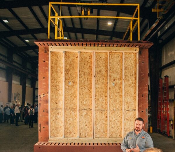 BakerRisk’s Jay Idriss explains the Shock Tube apparatus used for testing FORTRESS’s building panels